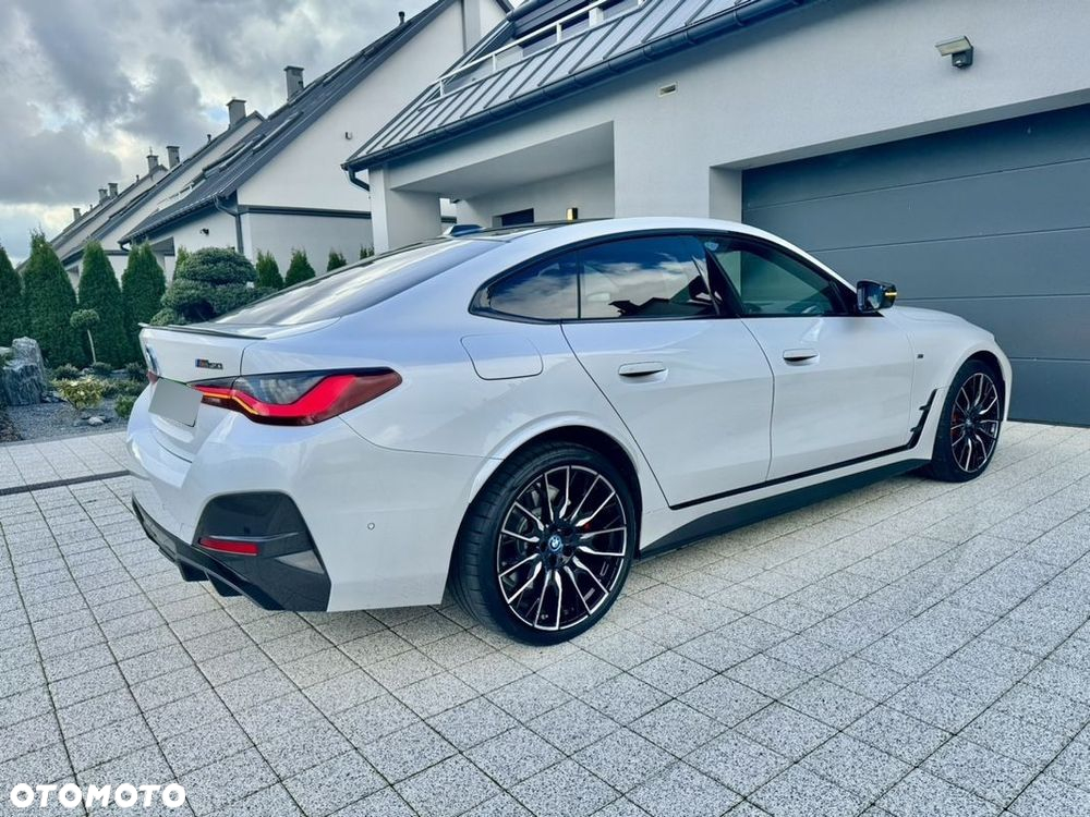 BMW i4 80.7kWh M50 - 12