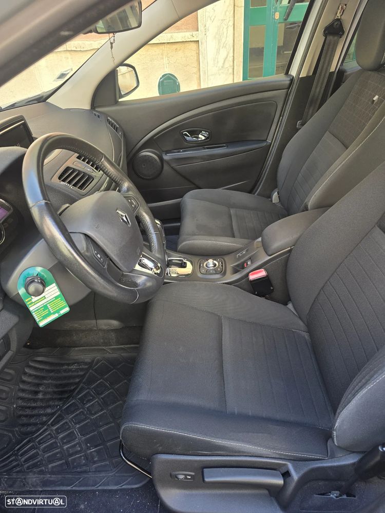 Renault Mégane Sport Tourer 1.5 dCi Limited EDC - 15