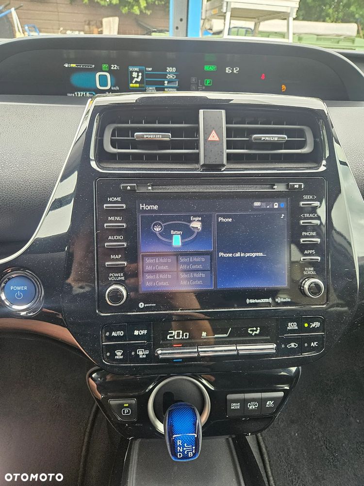 Toyota Prius - 17