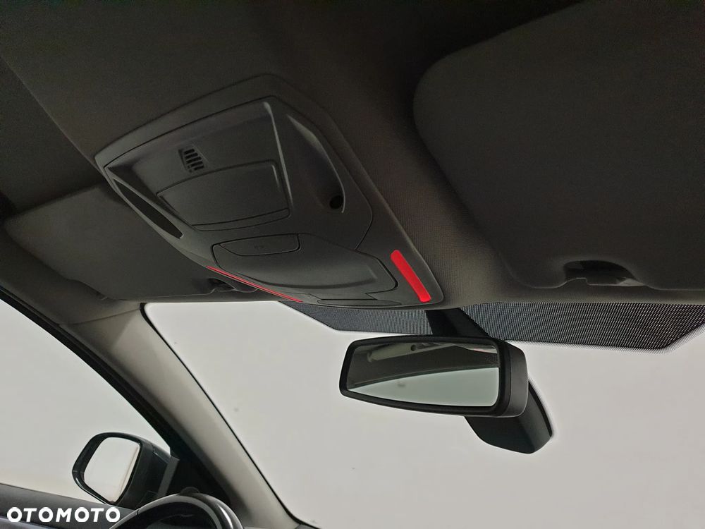 Ford Mondeo SW 2.0 TDCi Titanium - 32