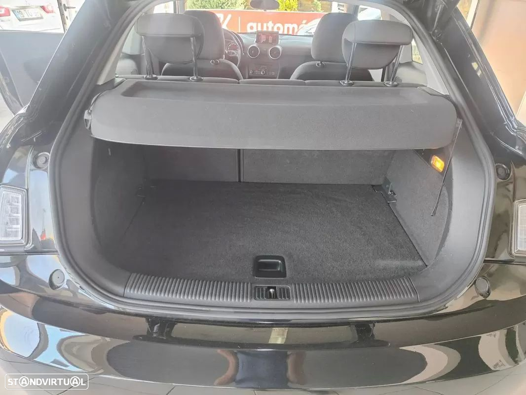 Audi A1 1.6 TDI Attraction - 13