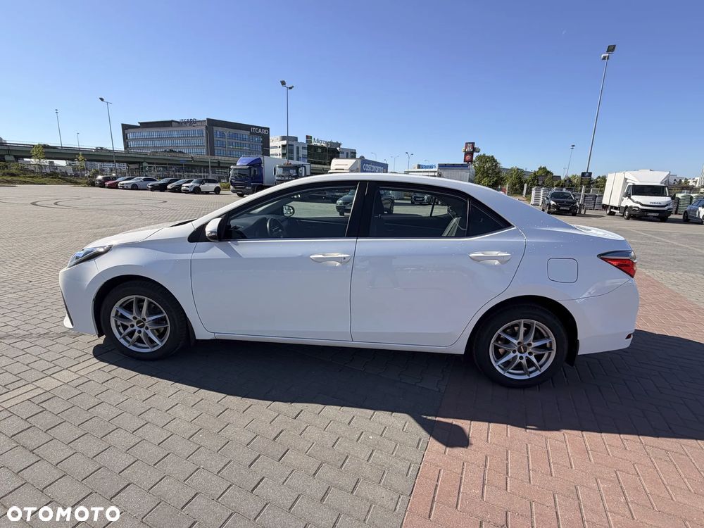 Toyota Corolla 1.6 Active EU6 - 2