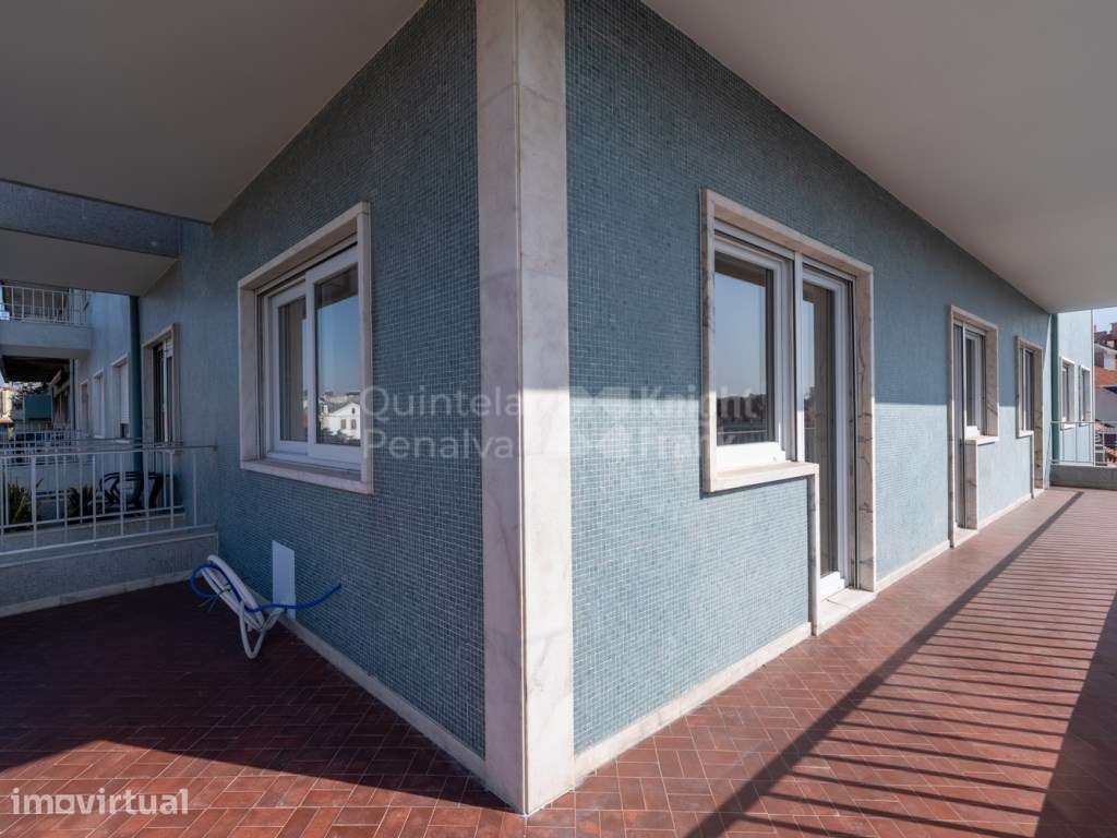 Apartamento T4 sem móveis para arrendamento em Arroios - Grande imagem: 4/26