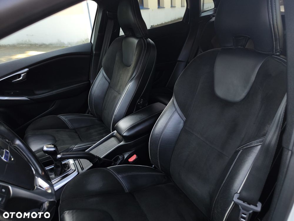 Volvo V40 D2 RDesign - 14