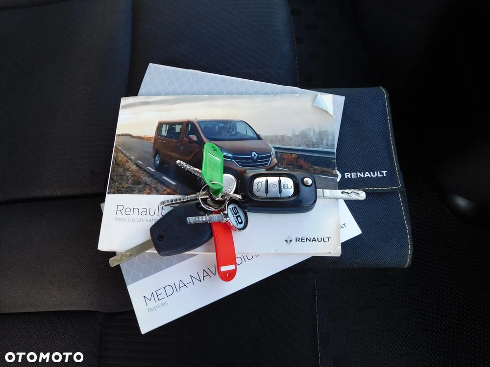 Renault Trafic - 18