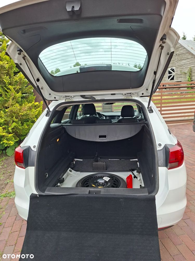 Opel Astra - 10