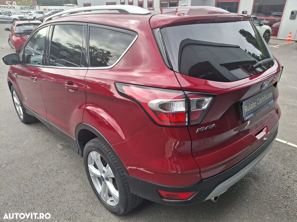 Ford Kuga 2.0 TDCi 4WD Powershift Titanium - 6