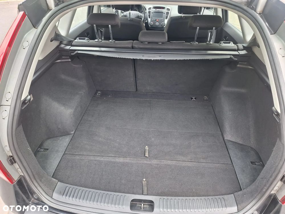 Kia Ceed 1.4 Comfort - 33