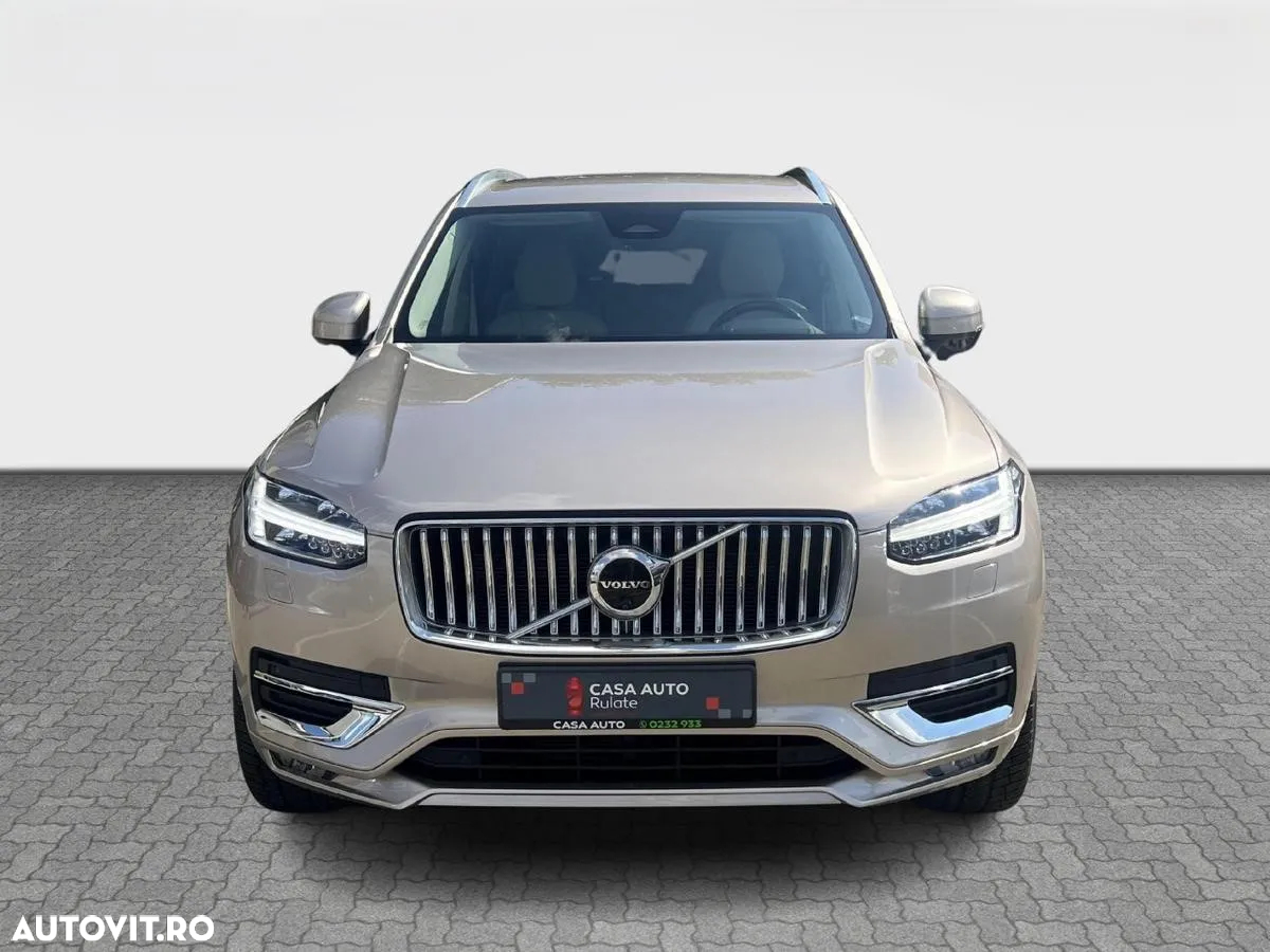 Volvo XC 90 - 9