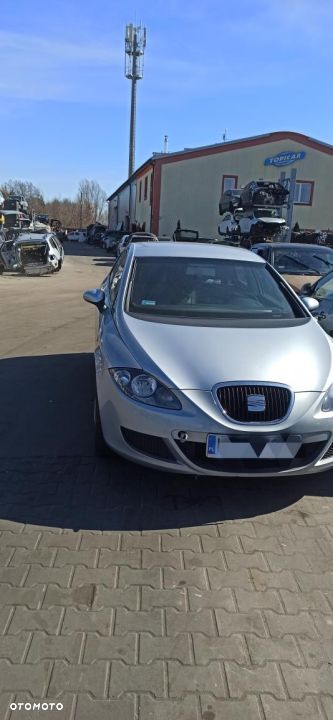 Leon 04- 2 1,6 mpi silnik BSE skrzynia AQ lakier L57Y CZĘŚCI BLACHARSKIE MECHANICZNE ZAWIESENIE - 1