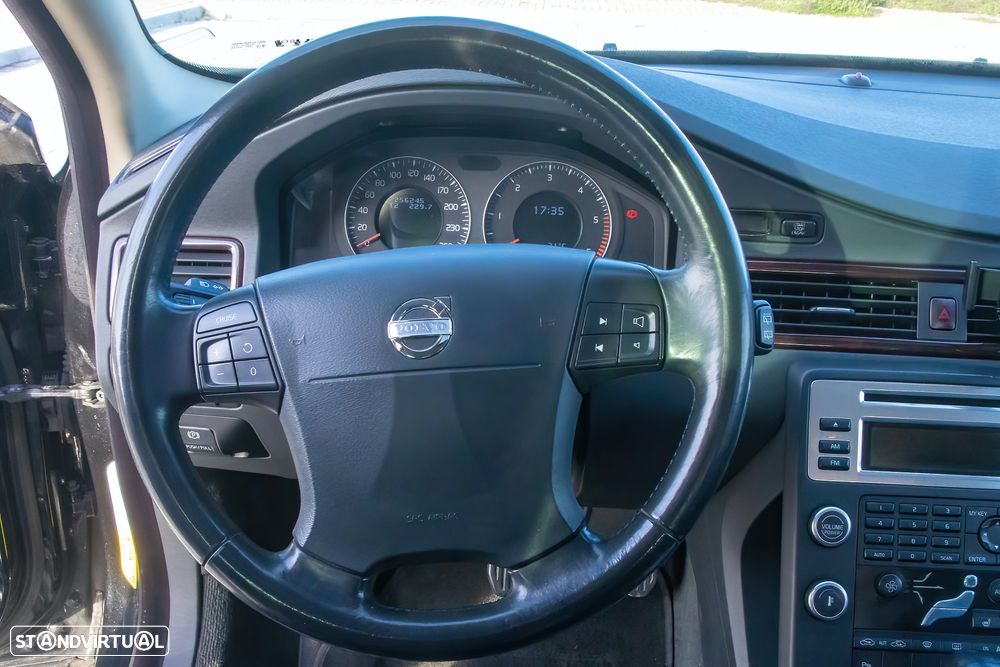 Volvo V70 2.4 D5 Nivel 3 Geartronic - 21