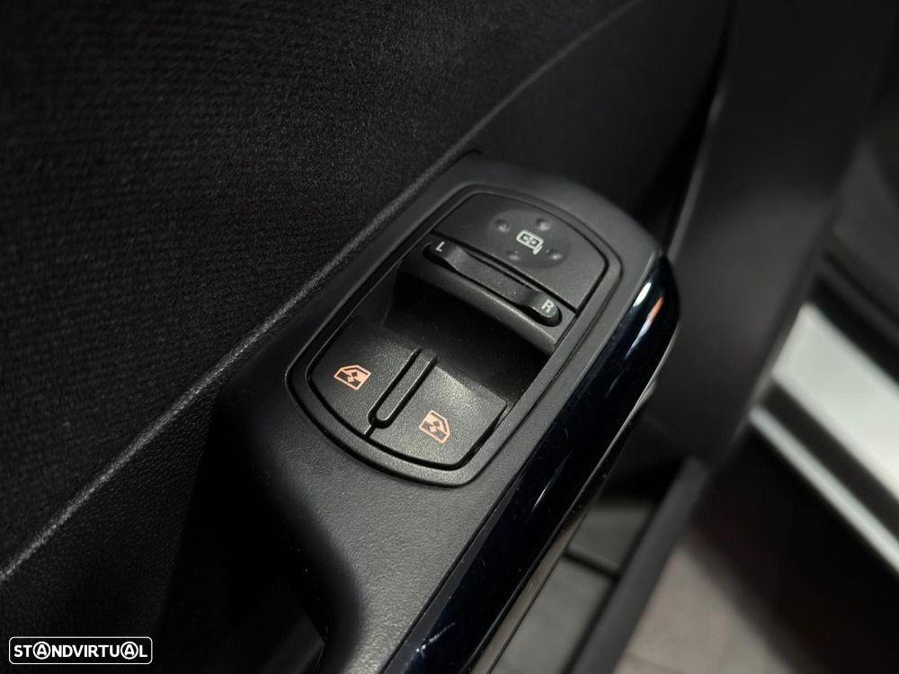 Opel Corsa 1.2 Enjoy - 16