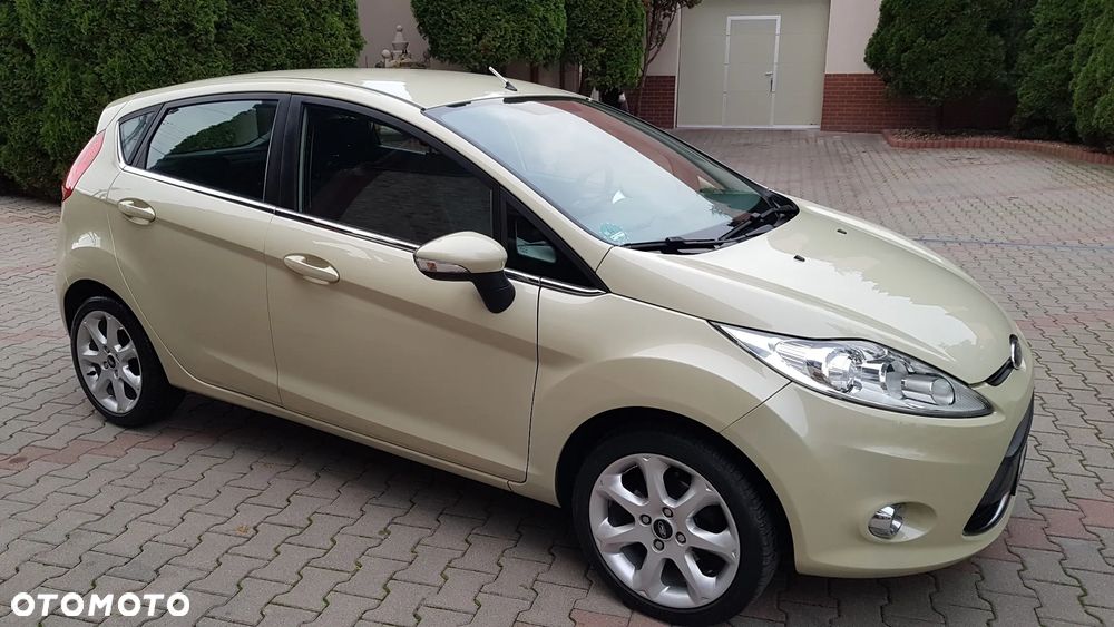 Ford Fiesta 1.25 Titanium - 10