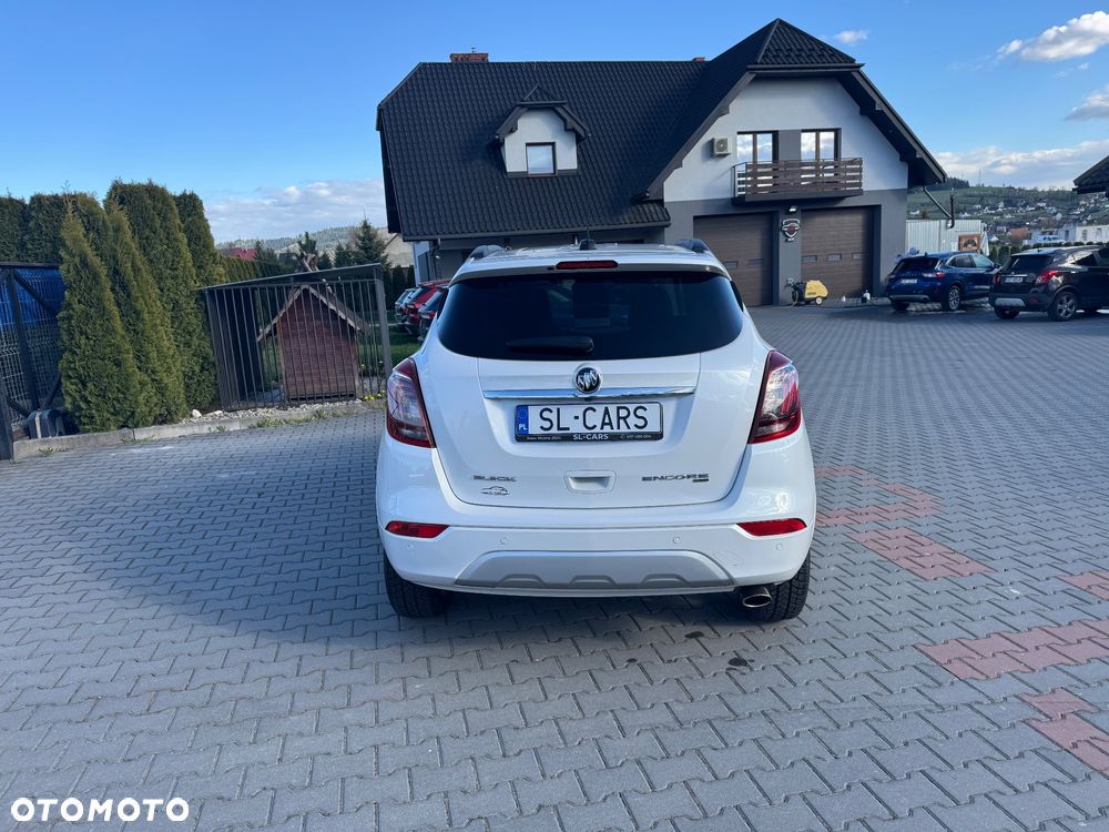 Buick Encore - 11