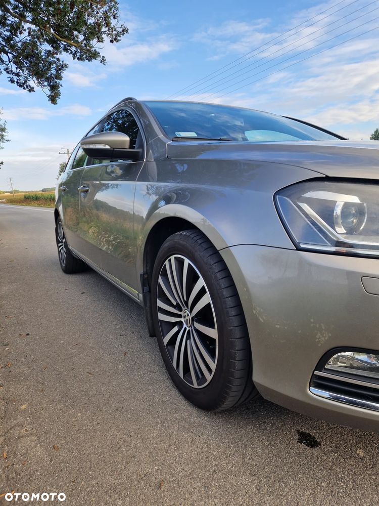 Volkswagen Passat 2.0 TDI Comfortline - 7