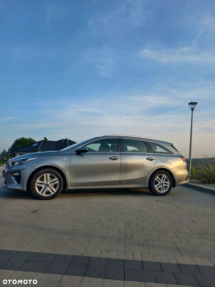 Kia Ceed 1.6 CRDi mHEV S - 5