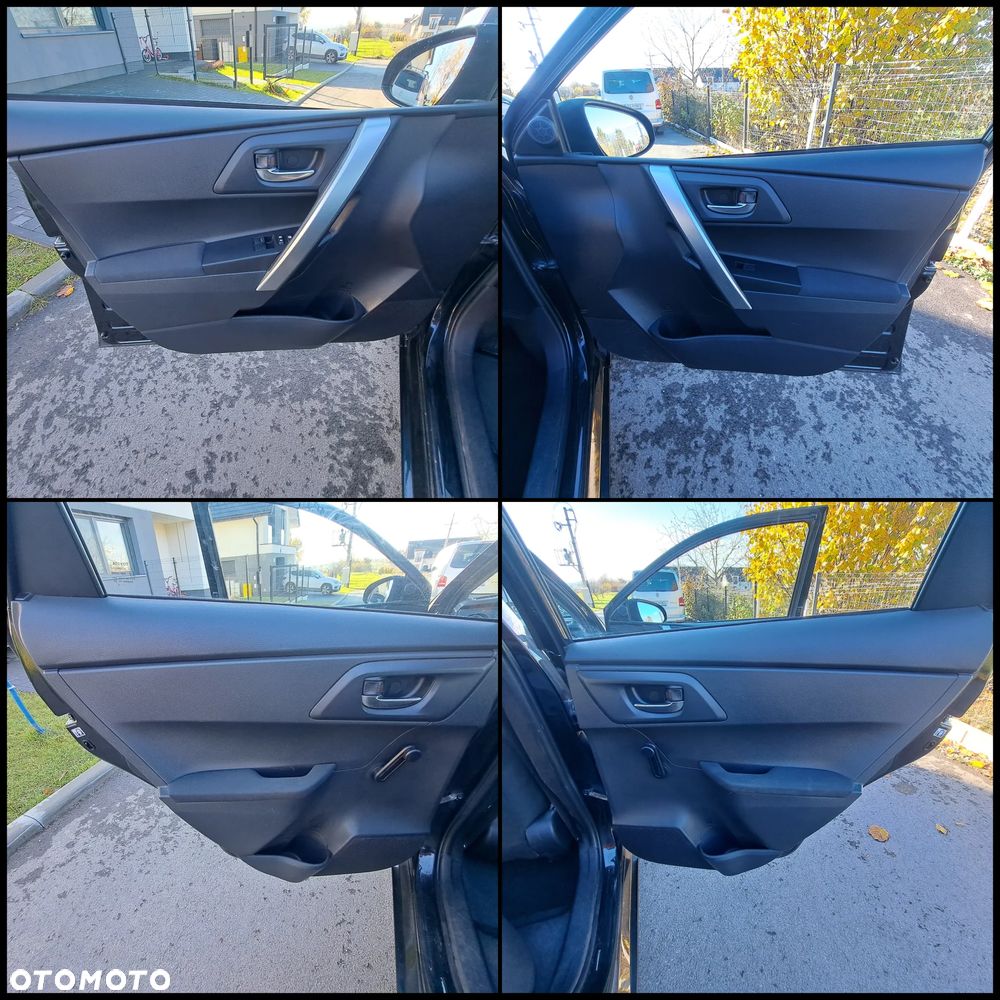 Toyota Auris 1.33 Dual-VVT-i Comfort - 34