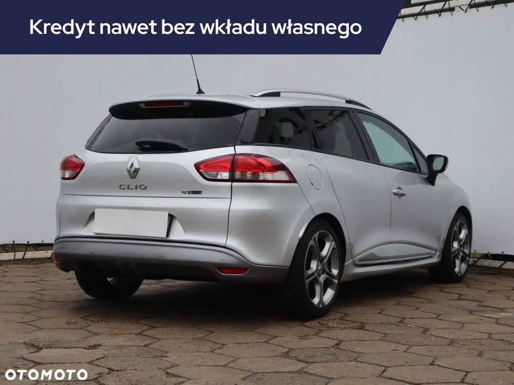 Renault Clio - 7