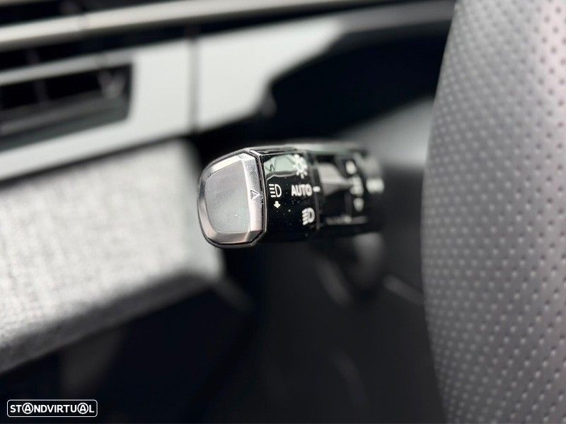 Peugeot 3008 1.2 Hybrid GT e-DCS6 - 27
