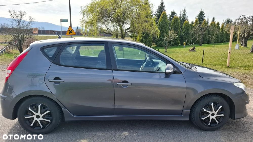 Hyundai i30 1.6 blue Classic - 4