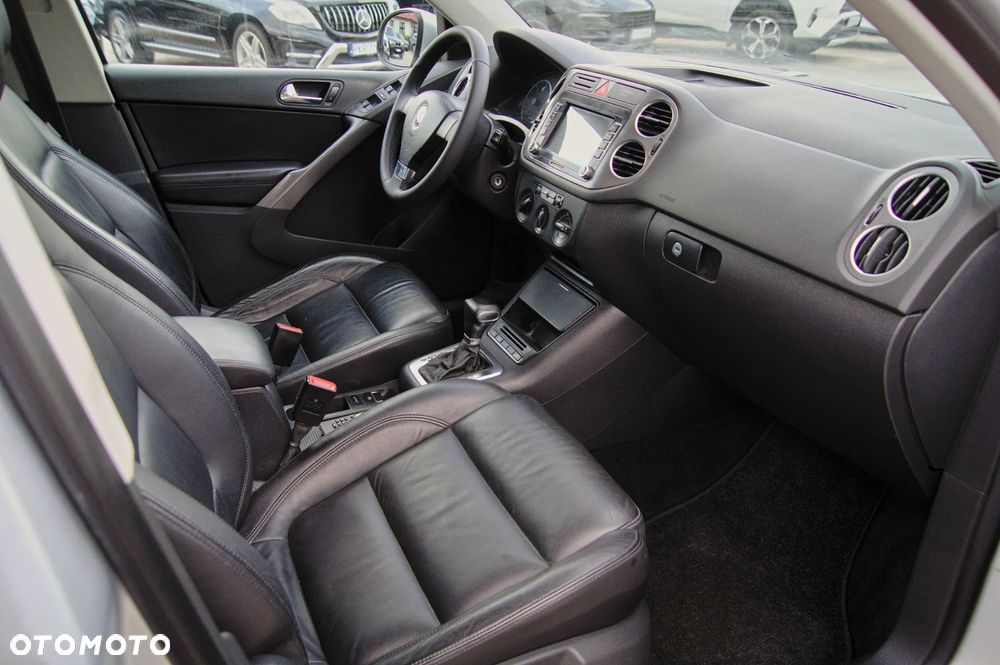 Volkswagen Tiguan 2.0 TDI DPF 4Motion DSG Sport & Style - 11