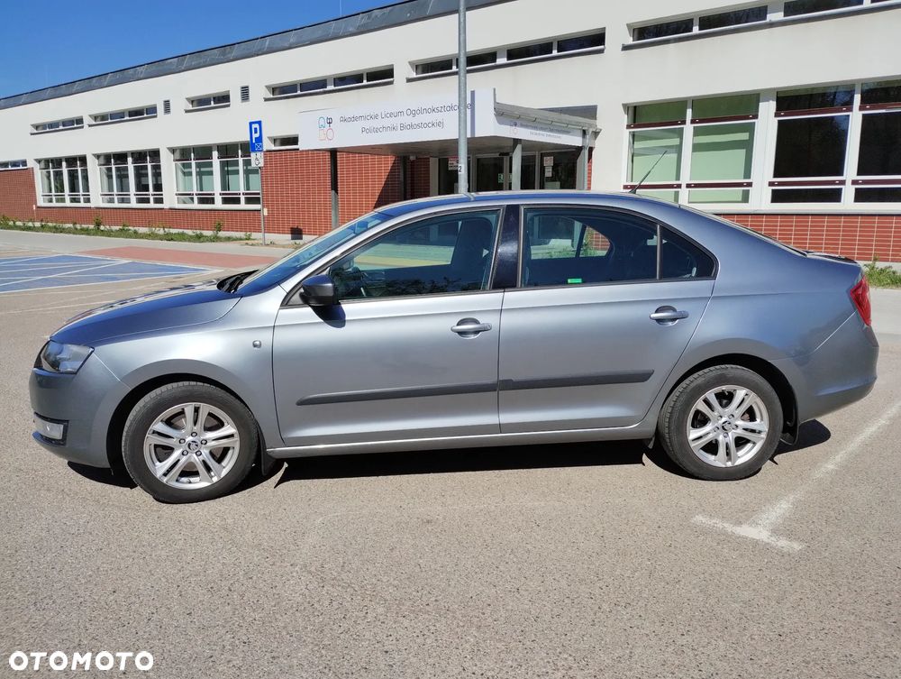 Skoda RAPID 1.2 TSI Ambition - 2