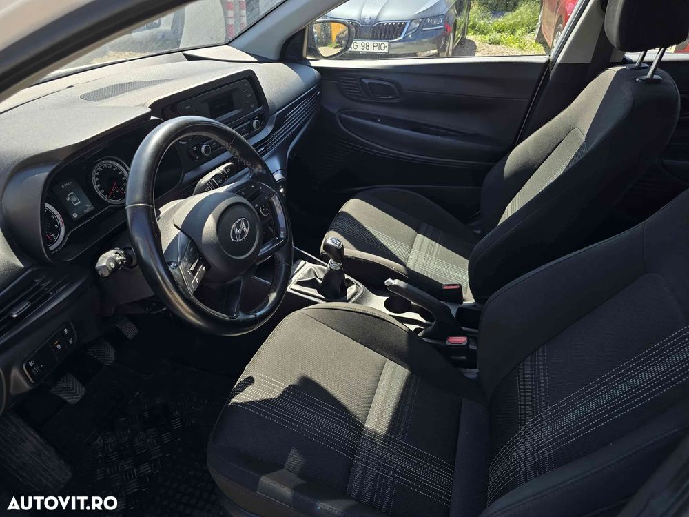 HYUNDAI i20 2021 — imagine 8