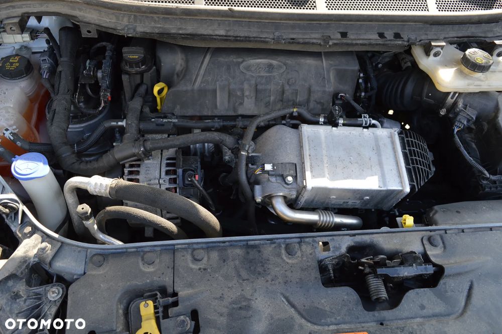 Ford S-Max - 21