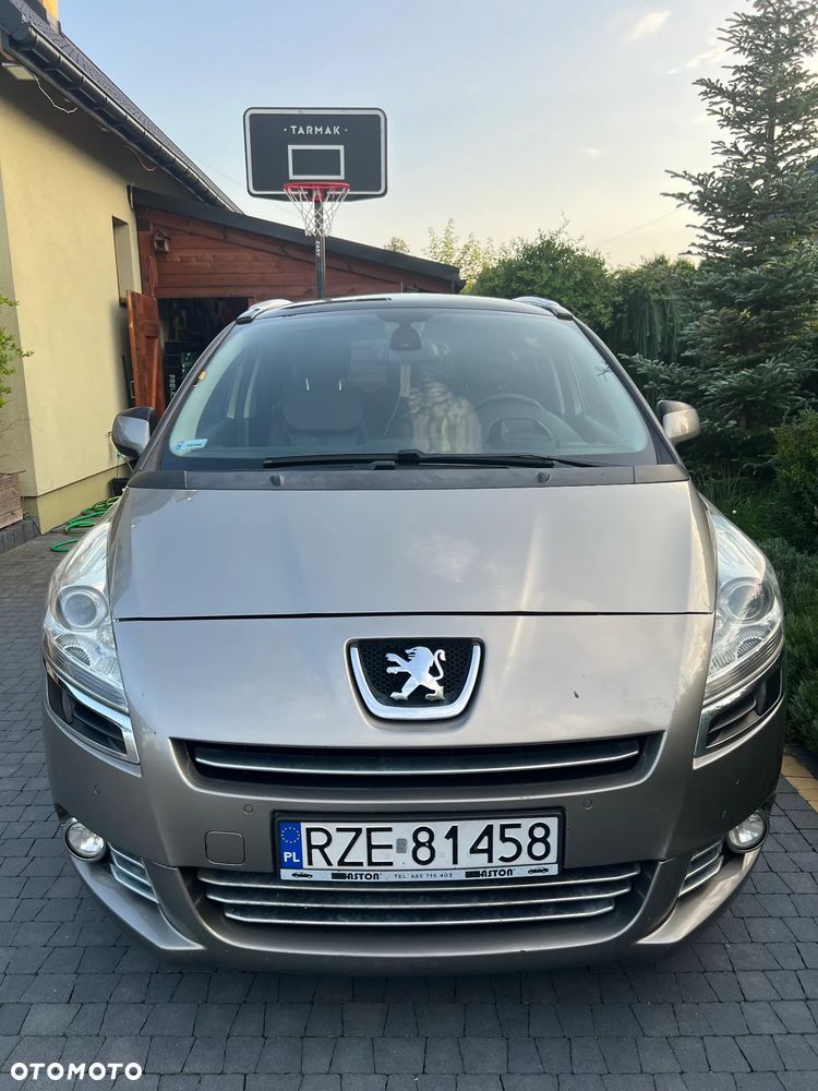 Peugeot 5008 - 3