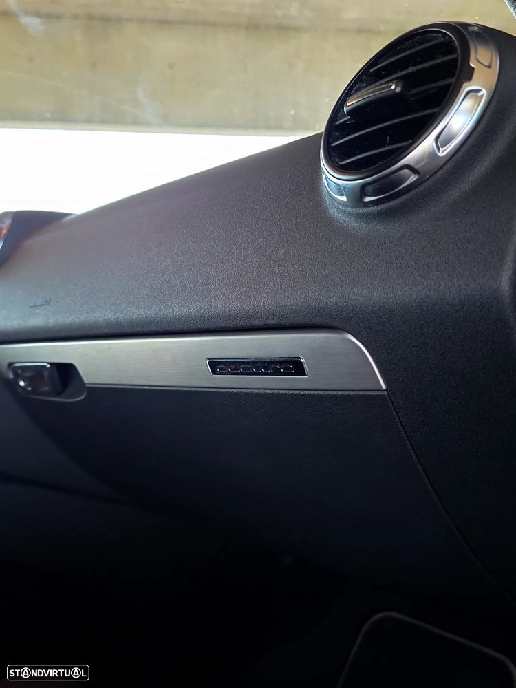 Audi TTS Coupé - 25