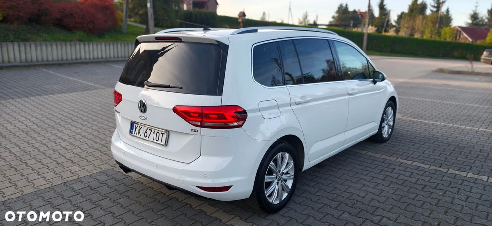 Volkswagen Touran - 6