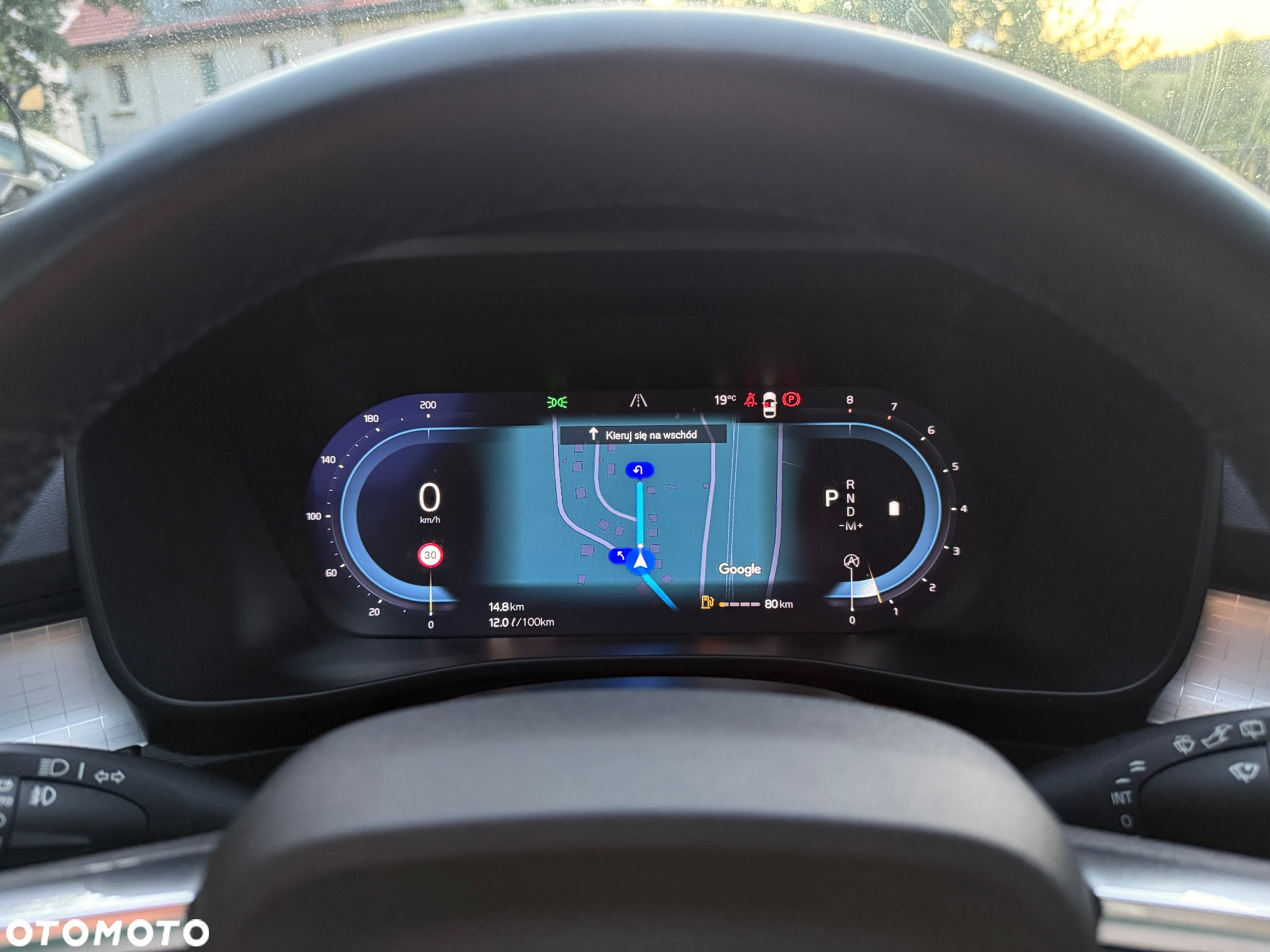 Volvo XC 40 B3 Ultimate Dark - 24