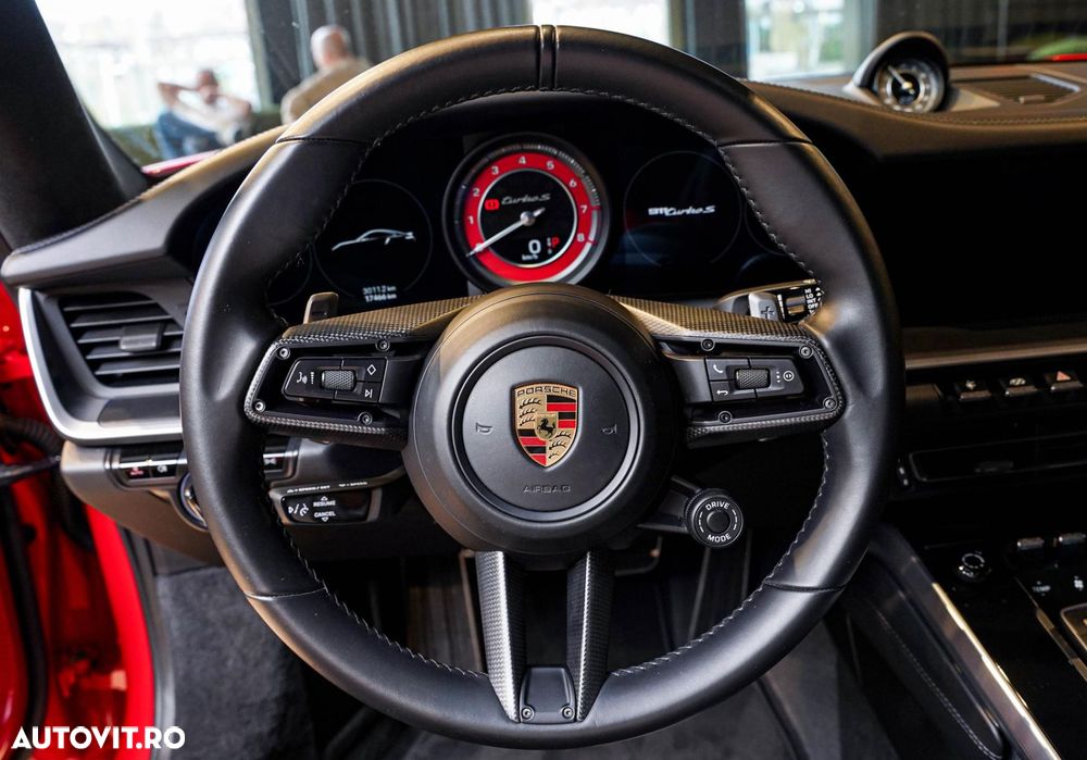 PORSCHE 911 2021 — imagine 6