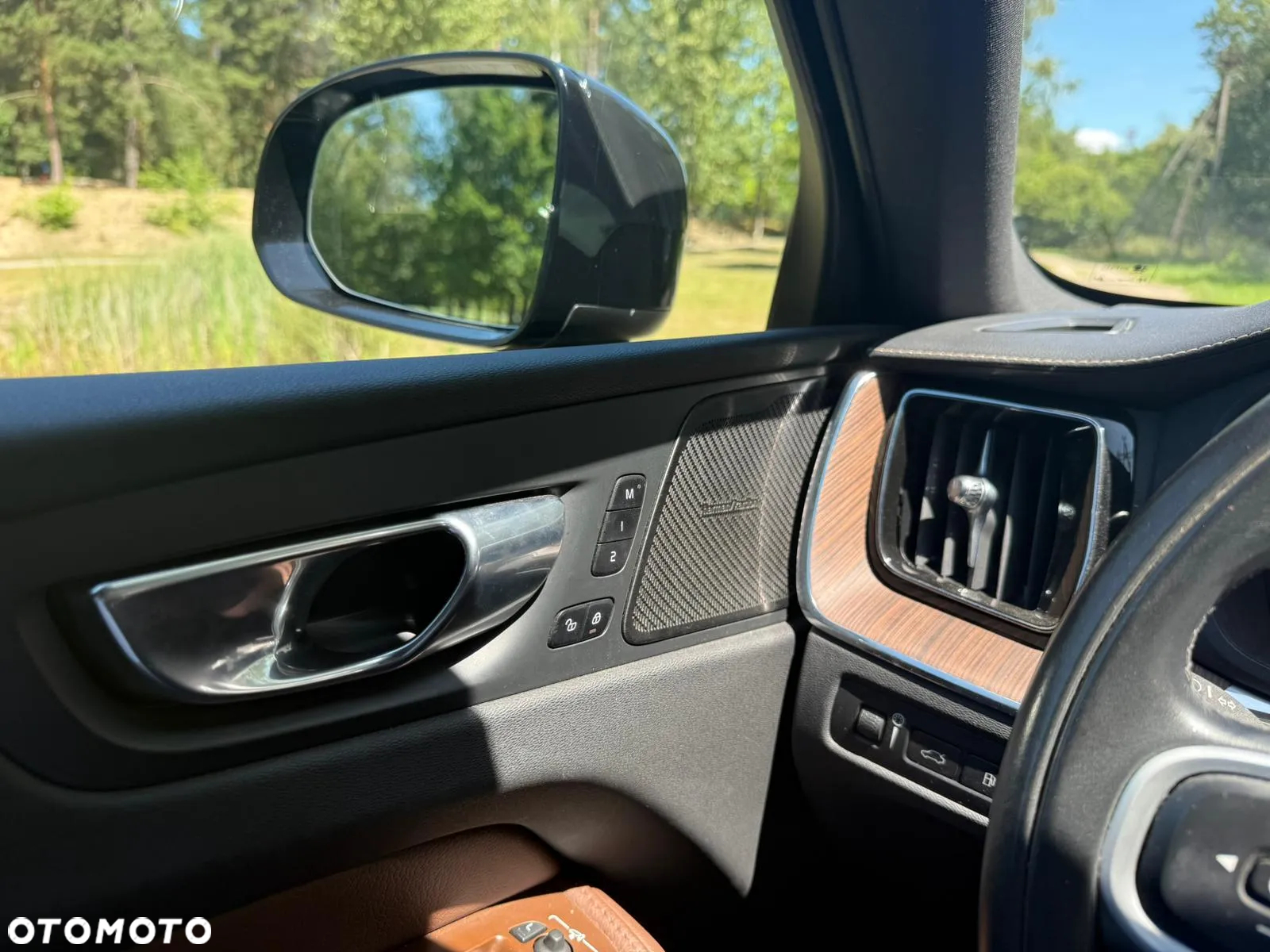 Volvo XC 60 T8 AWD Plug-In Hybrid Inscription - 9