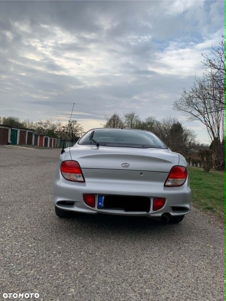 Hyundai Coupe 1.6 - 32