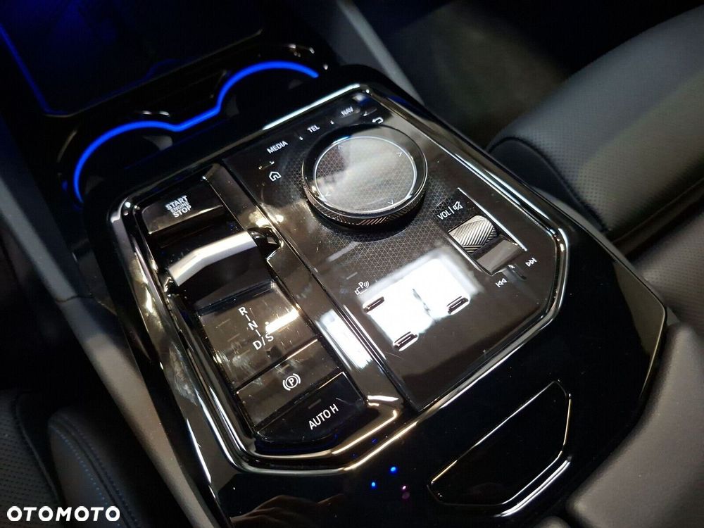 BMW Seria 5 - 16