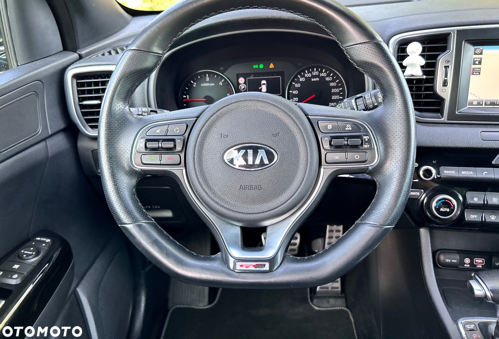 Kia Sportage 2.0 CRDI 4WD Automatik Spirit - 22