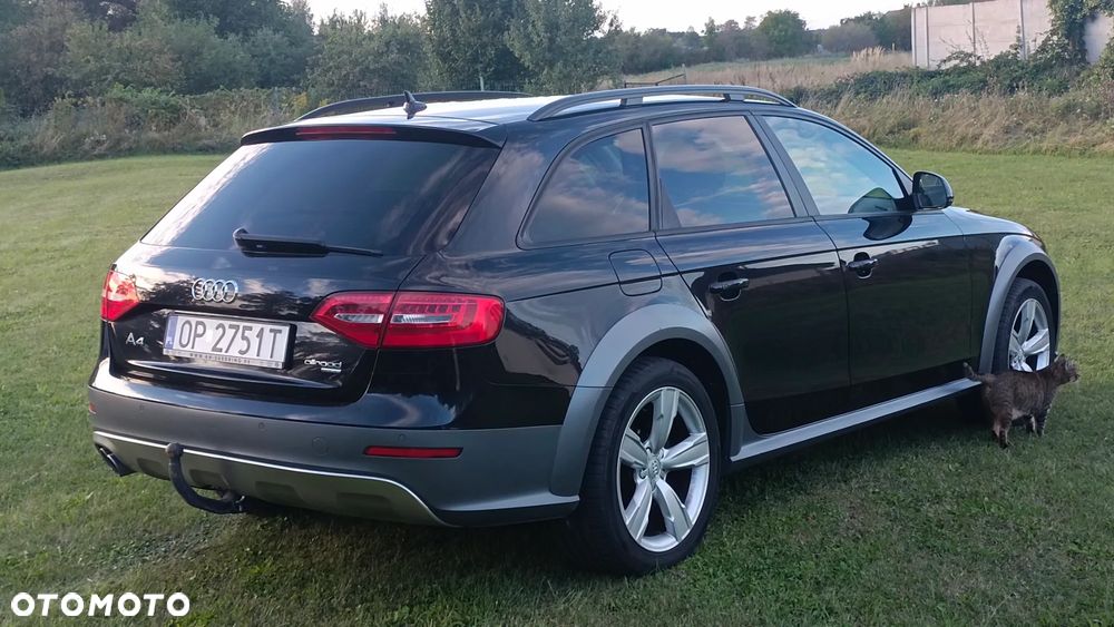 Audi A4 Allroad 2.0 TDI Quattro S tronic - 15