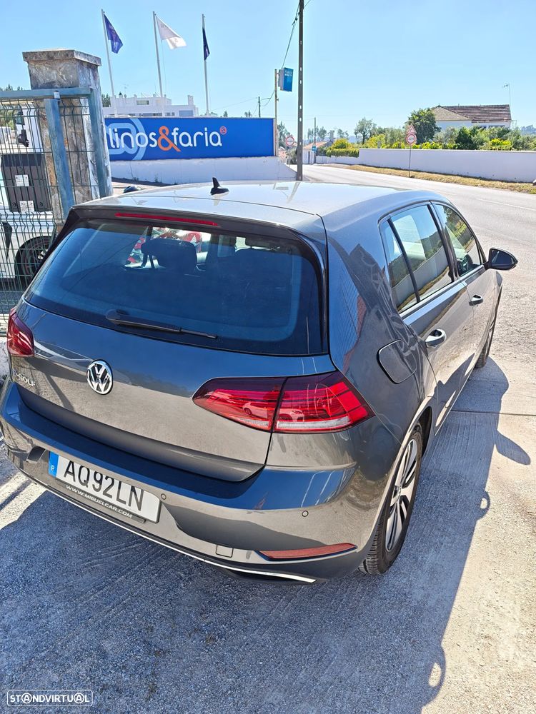 VW Golf - 4