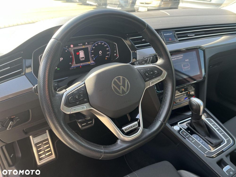 Volkswagen Passat 2.0 TDI 4Mot Elegance DSG - 10