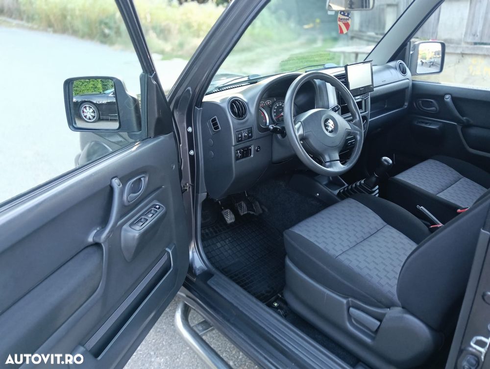 Suzuki Jimny 1.5 DDiS Club - 6