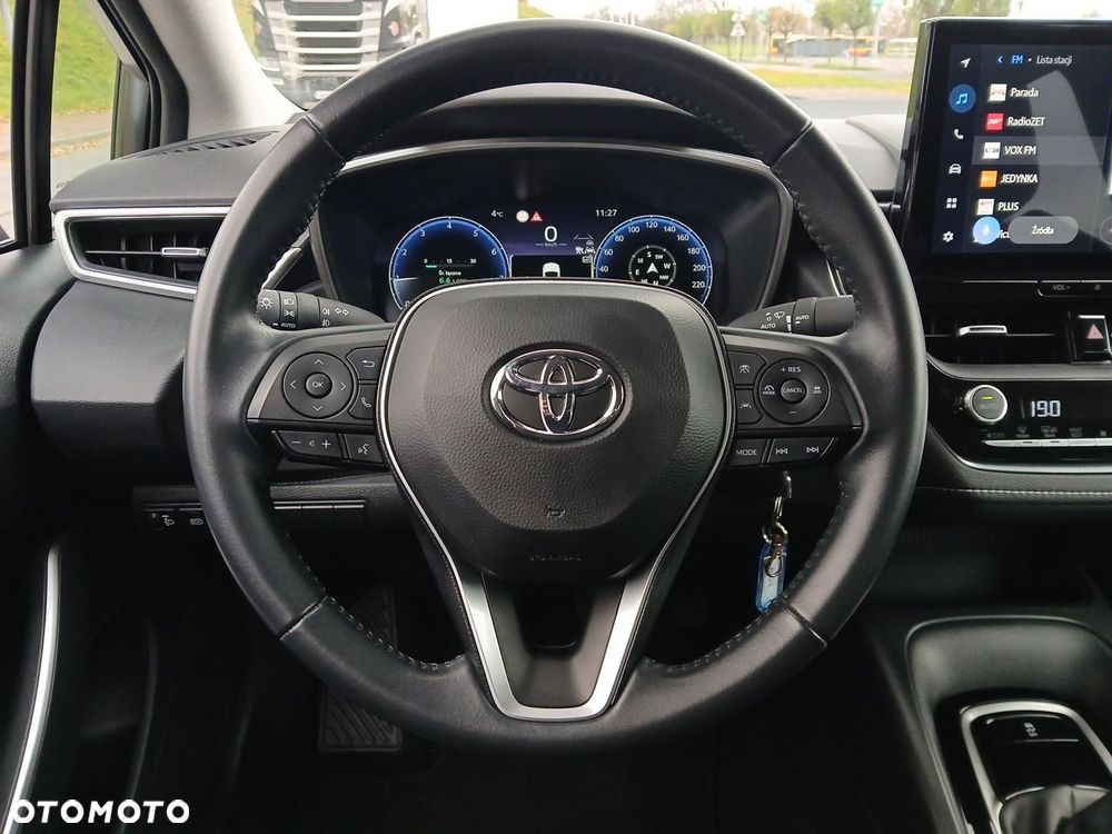 Toyota Corolla - 25