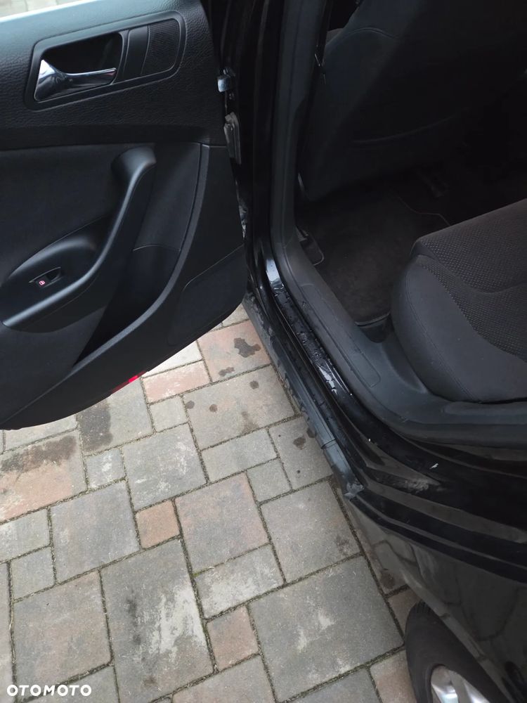 Volkswagen Passat 2.0 TDI Comfortline - 21