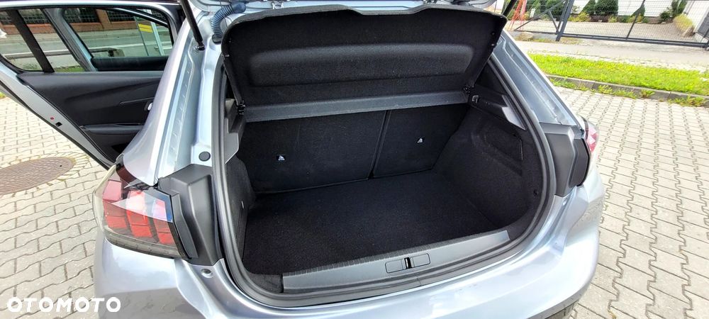 Peugeot 208 TURBO 100 Business - 31