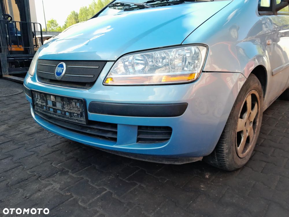 Zderzak przedni FIAT Idea 03-12r. 792 - 2