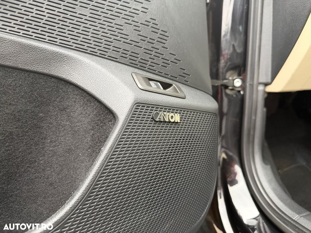 Skoda Octavia Combi 2.0 TDI DSG Premium Edition - 33