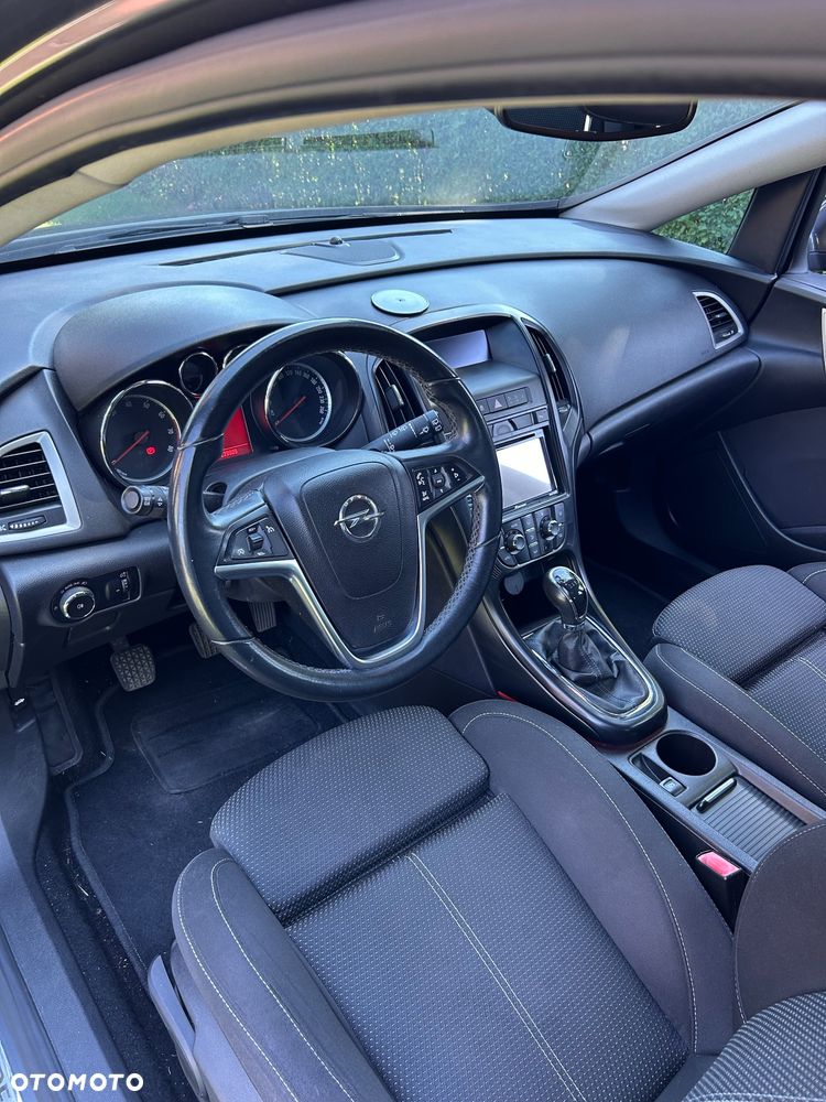 Opel Astra 1.4 T Cosmo - 8