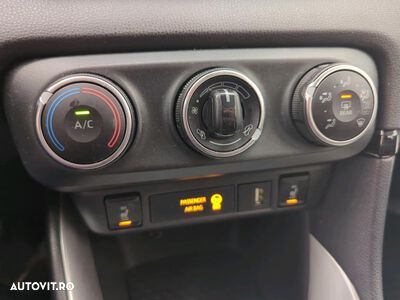 Toyota Yaris - 6