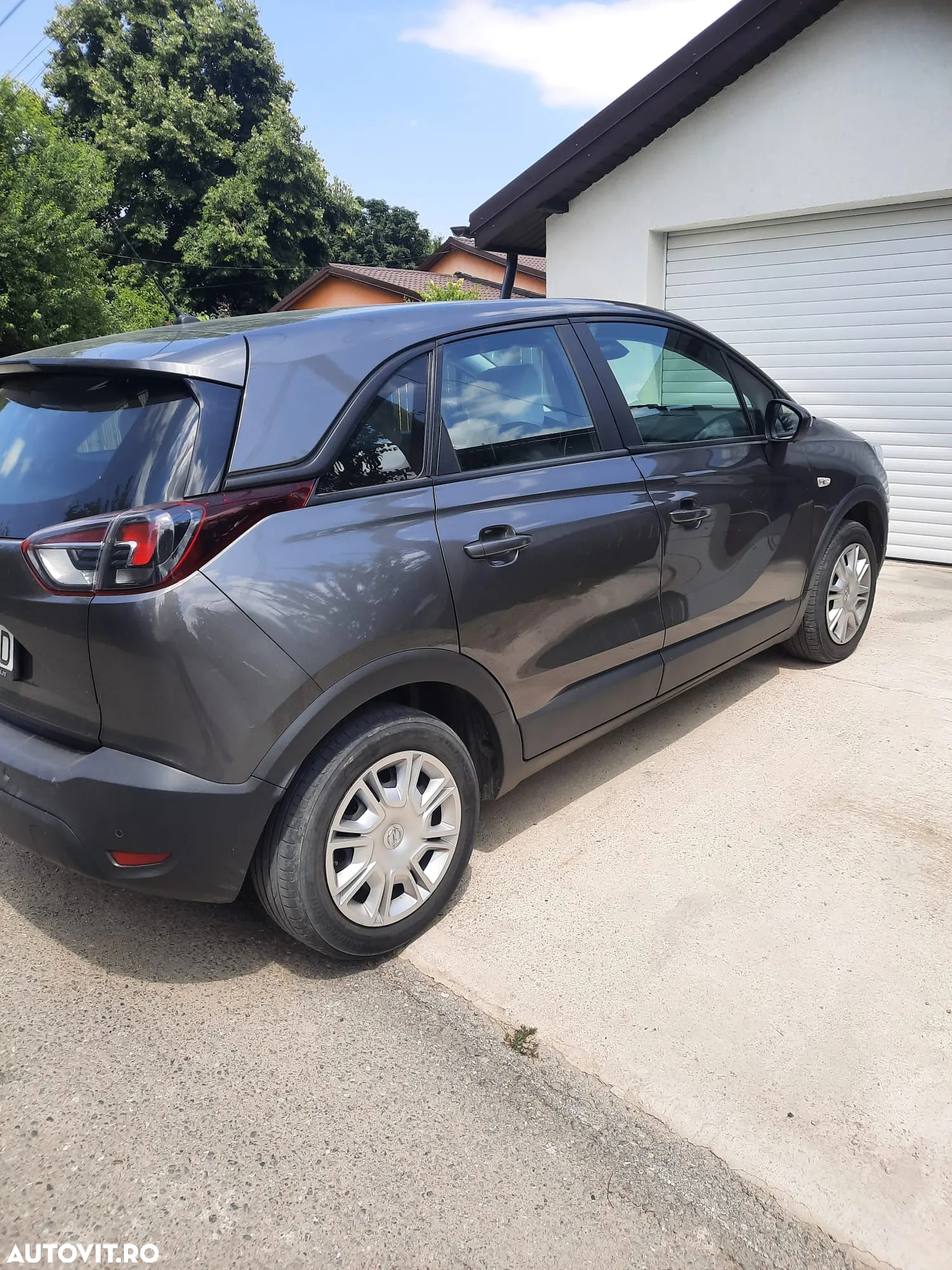 Opel Crossland - 3