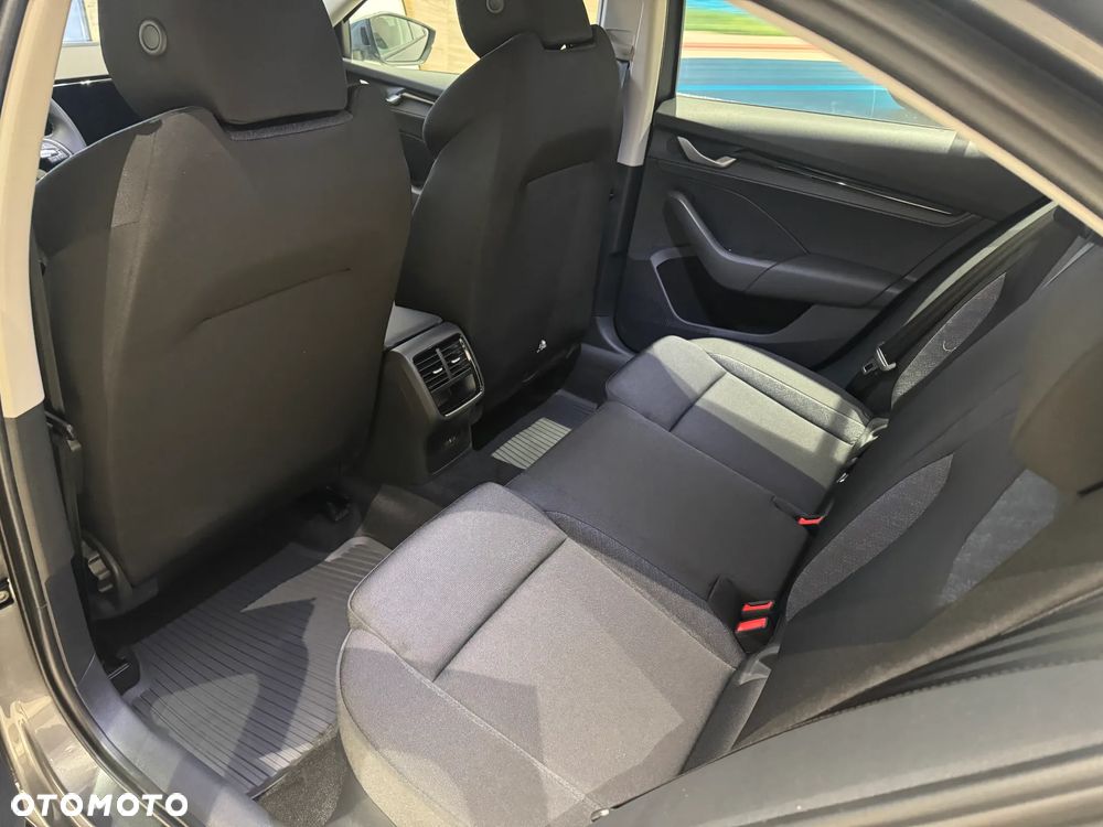 Skoda Octavia 1.5 TSI Drive Essence - 7
